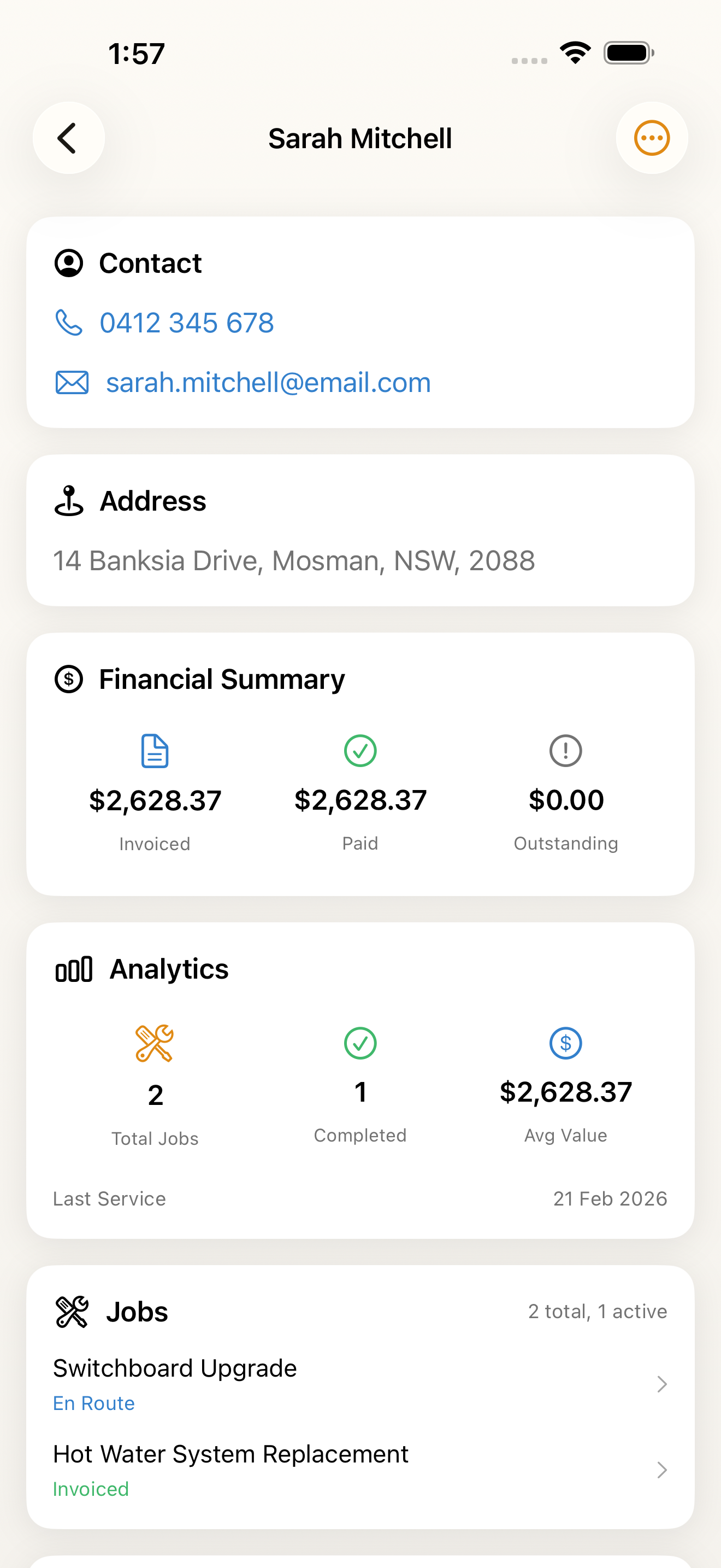 Customer detail with linked jobs